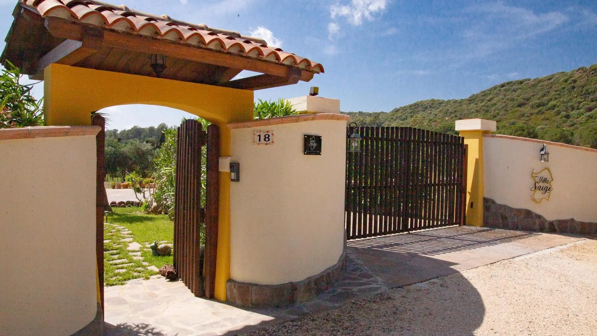 אלגהרו Villa Saige , Piscina Con Idromassaggio