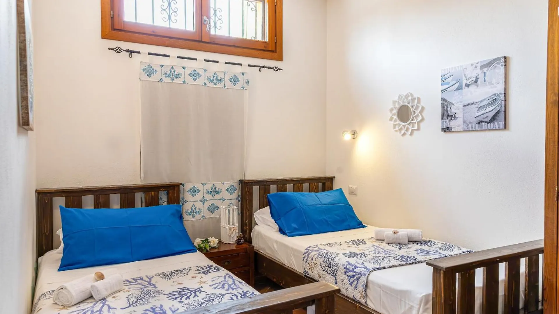 אלגהרו Villa Saige , Piscina Con Idromassaggio 0*,