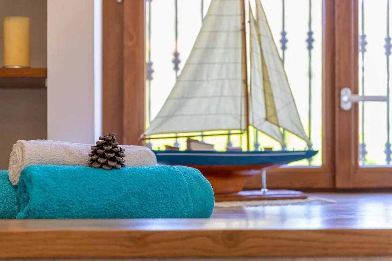 Villa Saige , Piscina Con Idromassaggio Alghero Italien