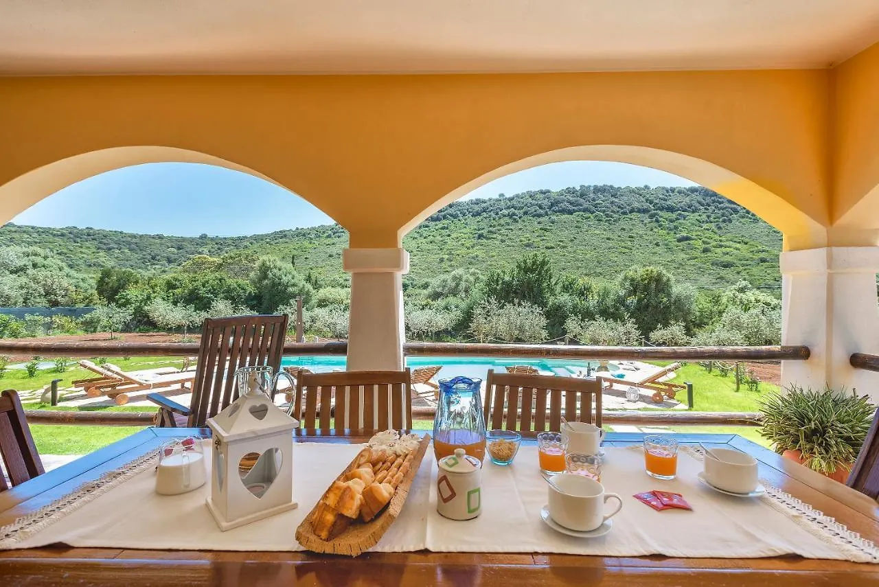 Villa Saige , Piscina Con Idromassaggio Alghero Italien