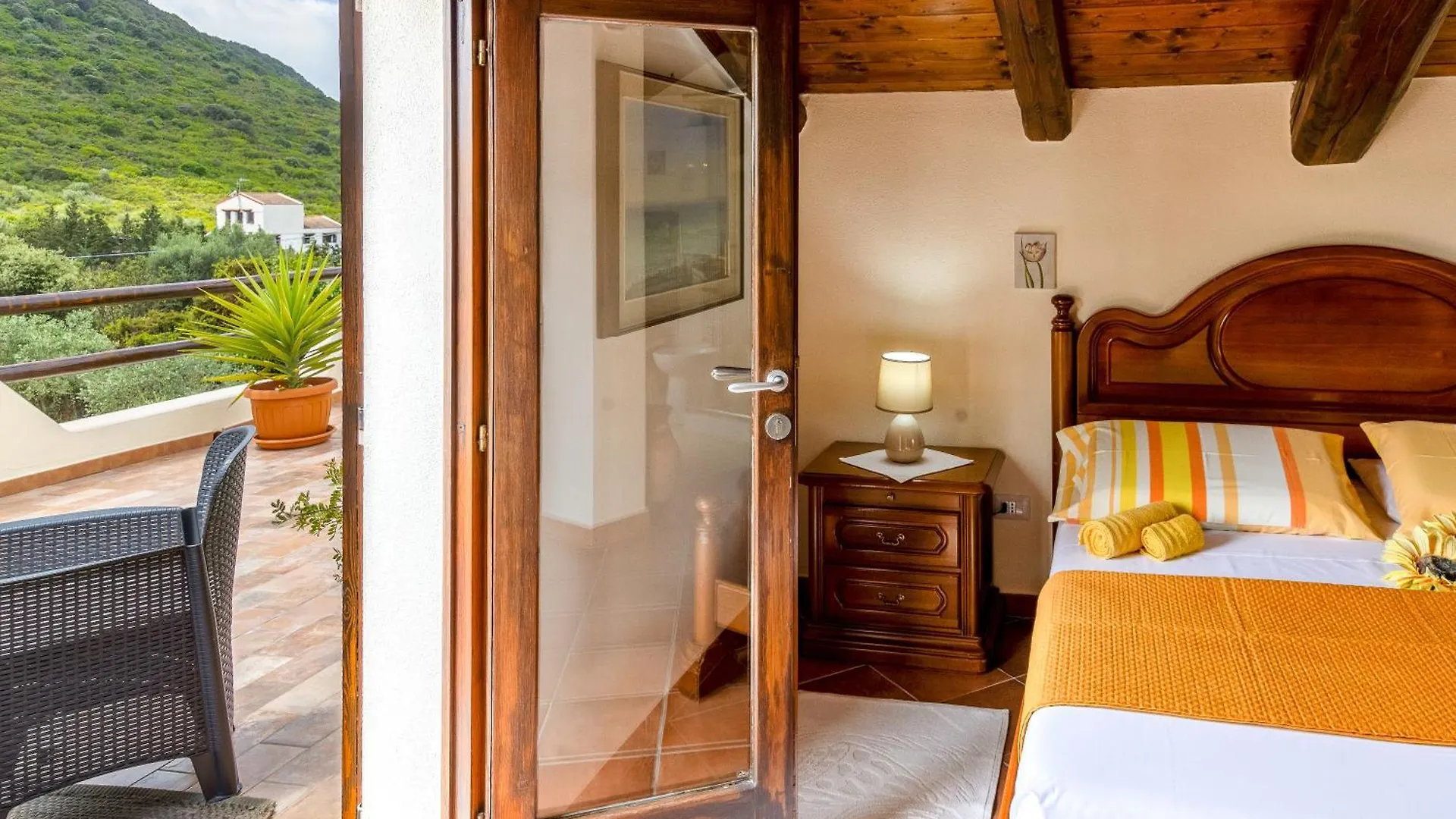 Villa Saige , Piscina Con Idromassaggio Alghero